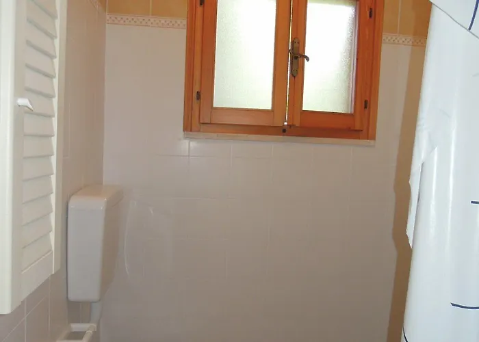Appartement Flat For 6 Guests With Private Garden Bibione